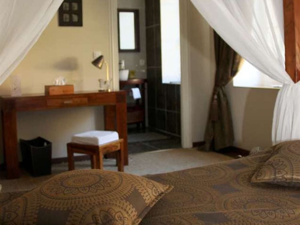 Bed and Breakfast Chateau De Puyrigaud Leoville Экстерьер фото
